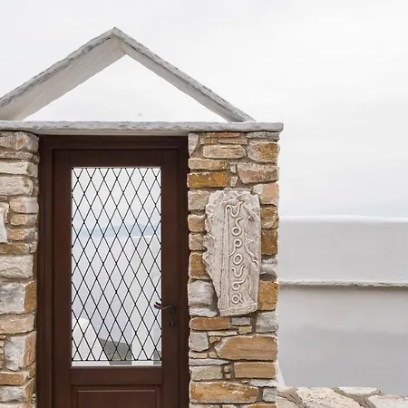 Semesterbostad Ydrousa Maisonette 2, Isternia, Tinos *